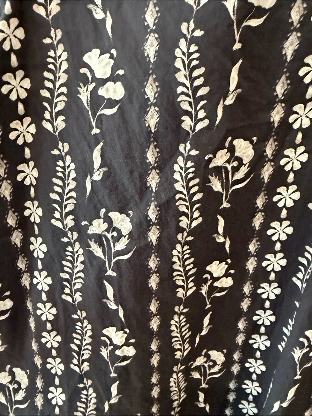Entro Floral Ruffle Blouse Size Medium - Picture 9 of 16